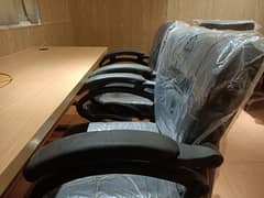 10 Revolving Employees Computer office chairs nice condition