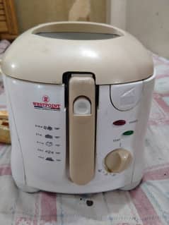 full size deep fryer, just 1 time used 4 french fries. like new