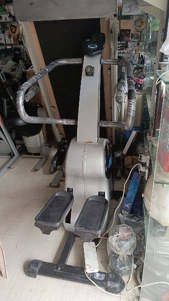 appolo treadmill / running machine available 12