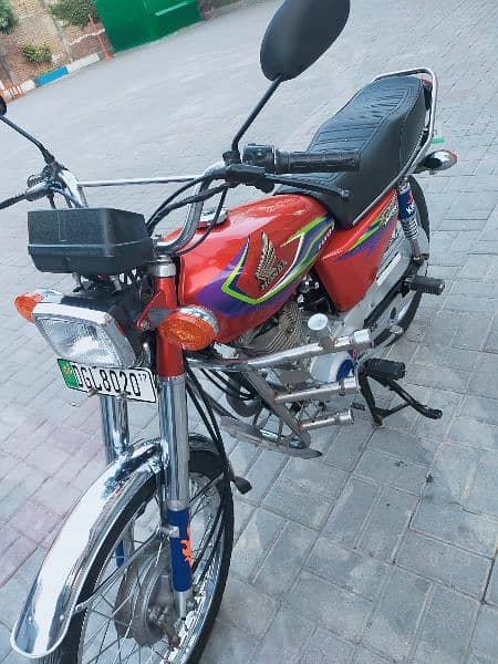 125 Honda Red colour for sell 1