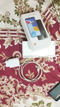 Redmi note 11.4+2/128 very good condition like new