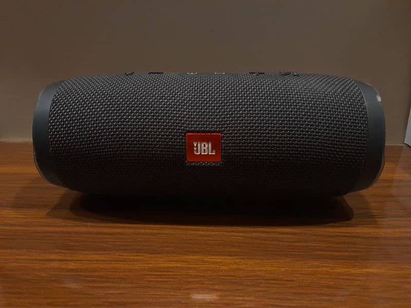 JBL Charge 3 Bluetooth Speaker Original 2
