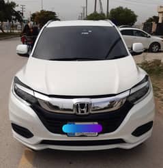 Honda Vezel 2017/2020 Z White Islamabad