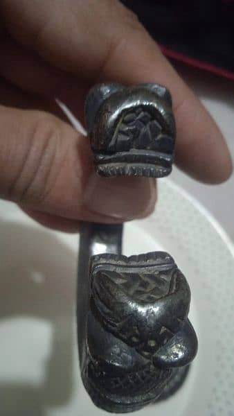Pair of Antique rings of giant buddha statue  of pure silver (Chandi) 6