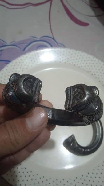 Pair of Antique rings of giant buddha statue  of pure silver (Chandi) 7