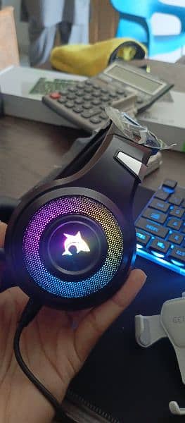 F2 Gaming Headphone with active noise cancellation Rgb lights headphon 1