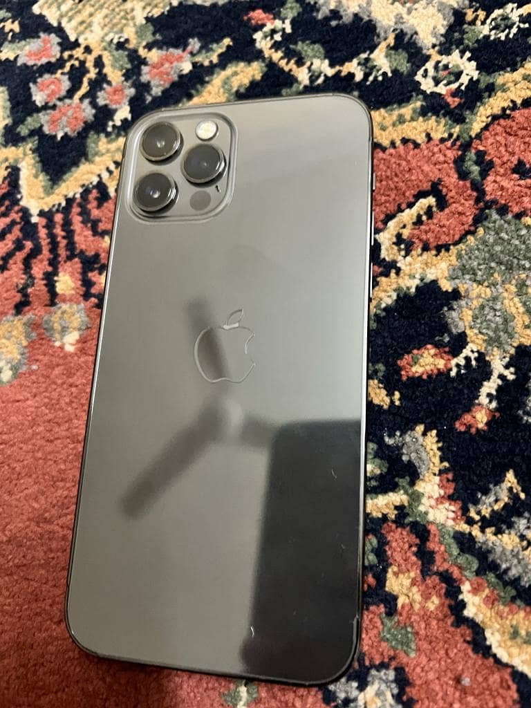 Iphone 12 pro LLA model, 128 gb, pta approved 0