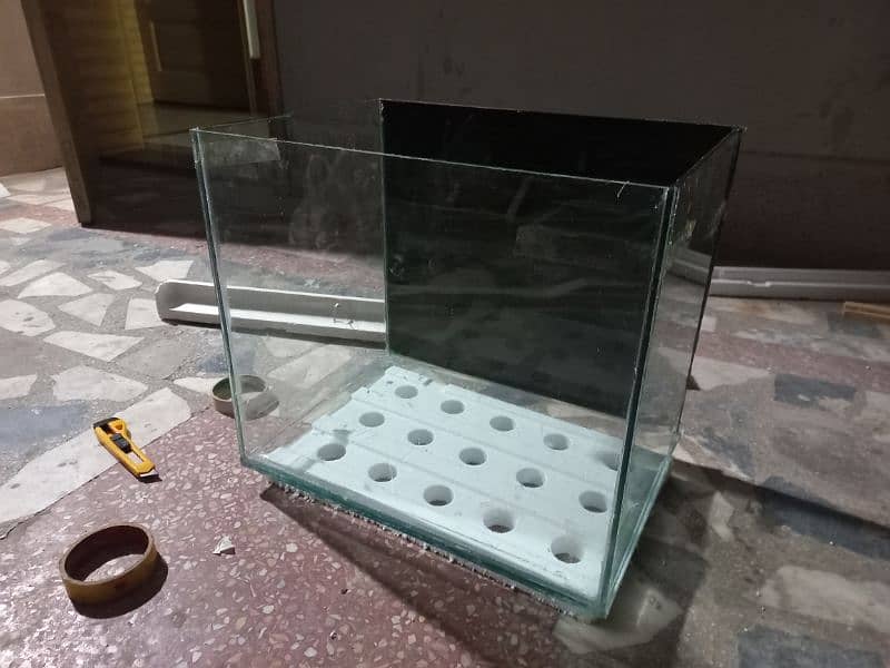 Fish Aqurium glass tank, guppy and accessories for sale (Peshawar) 13