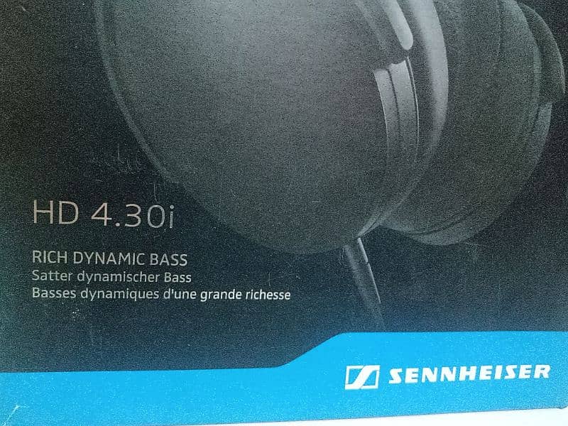 Headphones SENNHENSIER HD4.30i 0