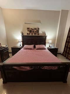 Wooden King Bed set, with 2 side tables and Dressing Table