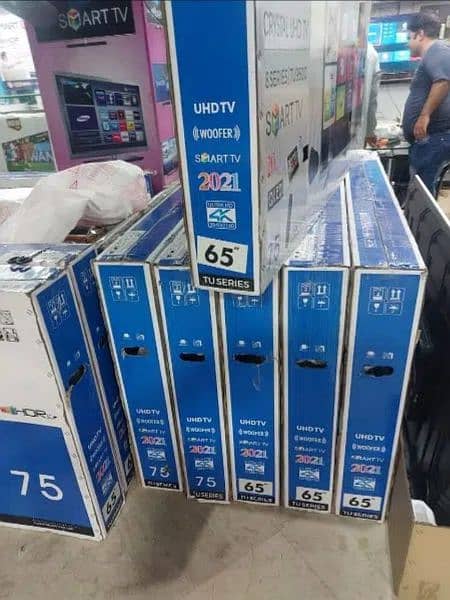 New box pack Samsung 65 inch smart led tv IPS panel 03228083060 3