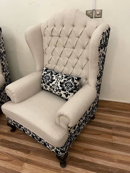 Big Wing Chair 1