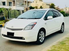 Prius 1.5 for sale 2010/14