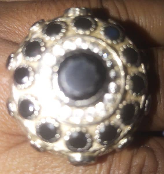 anteeq ring very beautiful and different designe 2