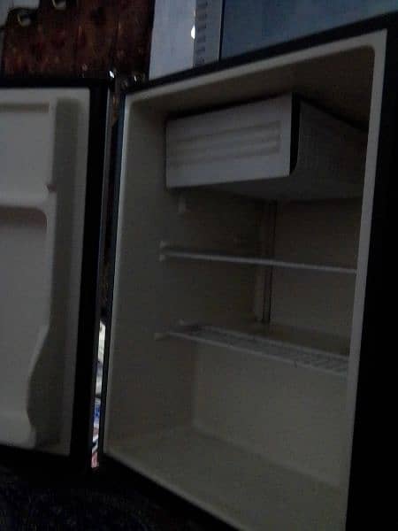 haier fridge new position no repair A1 cooling for sale 3