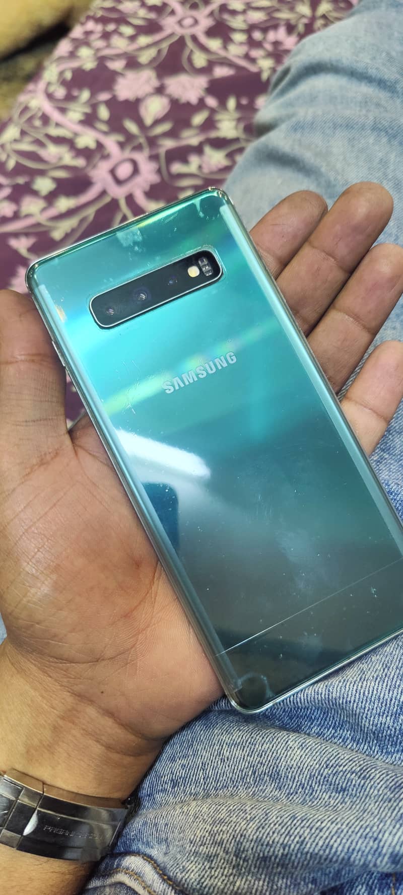 Samsung S10 plus 3