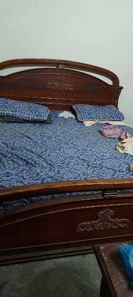 Full bed room set (sheesham wooden) 1