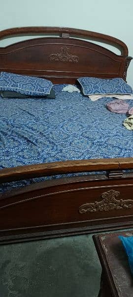 Full bed room set (sheesham wooden) 2