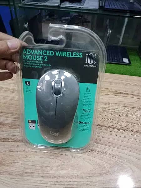 logitech M550L advanced wireless Bluetooth mouse multi davice 1