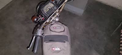 HONDA 100cc fully original maintained. old is gold.