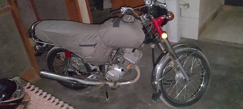 HONDA 100cc fully original maintained. old is gold. 2
