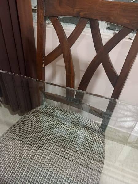 pure sheesham dinning table (6 seater) 5