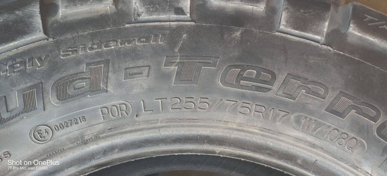 BF Goodrich KM Mud Terrain Tyres  255-75-17 2