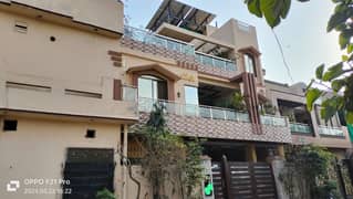8.75 MARLA COMMERCIAL HOUSE AND HALLS FOR SALE CORNER 0