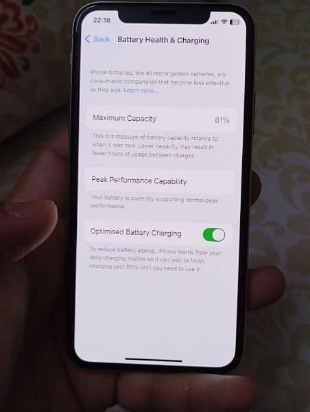 selling iPhone X 64 GB PTA approved face id and true tone enabled 6