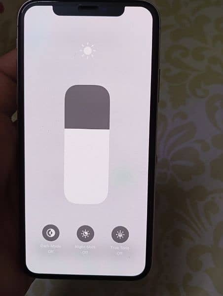 selling iPhone X 64 GB PTA approved face id and true tone enabled 7