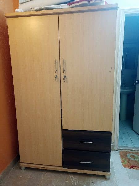 single bed, side table,cupboard, Study table for sale 0