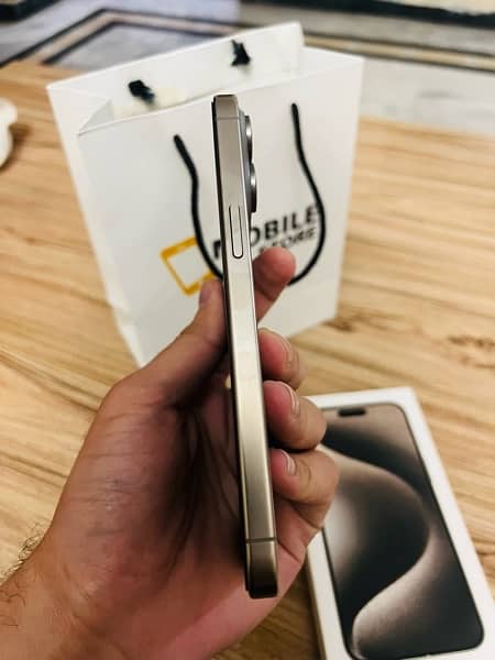Apple iphone 15 pro max physical dual 7