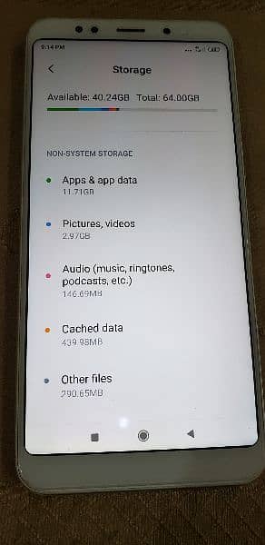 Xiaomi redmi 5plus Mobile 4/64 What's app number 03056447449 4