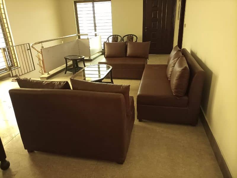 7 Seater Sofa Set For Sale in Bahria Town Lahore 0