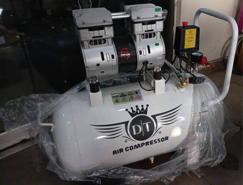 Oilfree Air Compressor 0