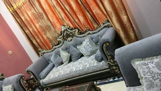 Victorian sofa 0