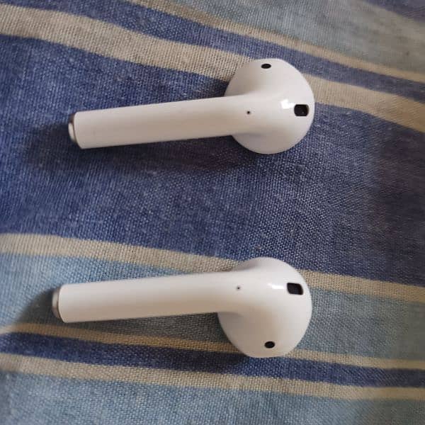 Air Pods by JS Bank 5