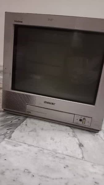 Sony 14 inches tv 3