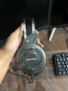 Gaming headphones