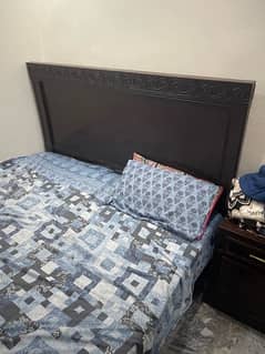 king size bed for sale with 2 side table