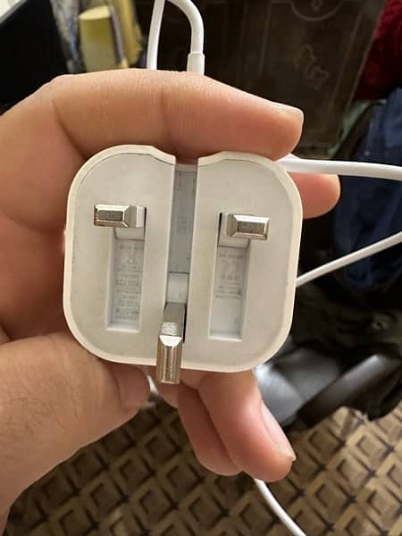 Iphone Orignal Charger 4