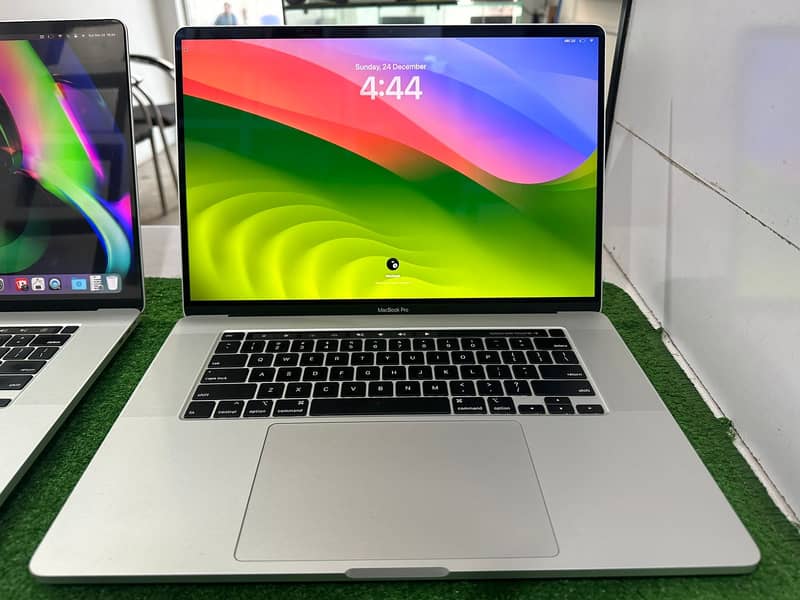 Apple Macbook Pro 2016to 2020 m1 Air 1