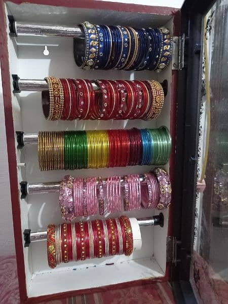 Sale Only Bangles Stand Lahore 3