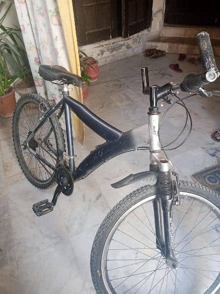 Imported bicycle with aluminum frame 3