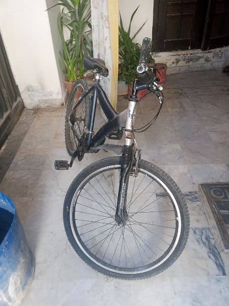 Imported bicycle with aluminum frame 4