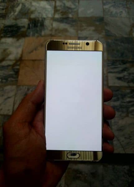 Samsung Galaxy Note 5 4