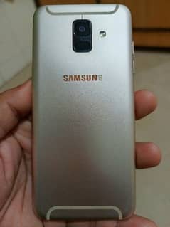 Samsung A6 3/32 only set  nic ke copy donga sath. price 14000.