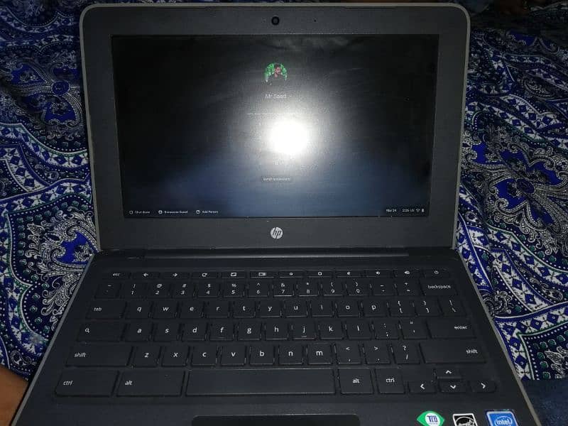 Hp chrome book OS. . android playstore supported.  4gb Ram. . 16gb rom 2