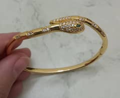 snake bracelet. excellent quality