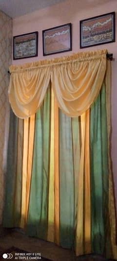 Curtains 0